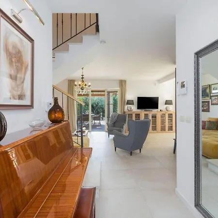 Nar With Pool And Panoramic Views Villa *