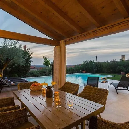 Nar With Pool And Panoramic Views Villa Sveti Lovreč Pazenatički