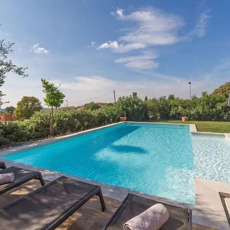 Nar With Pool And Panoramic Views Villa